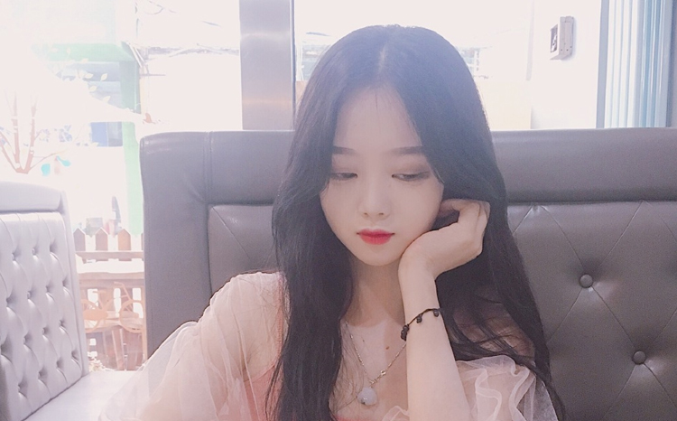 王玉萌
