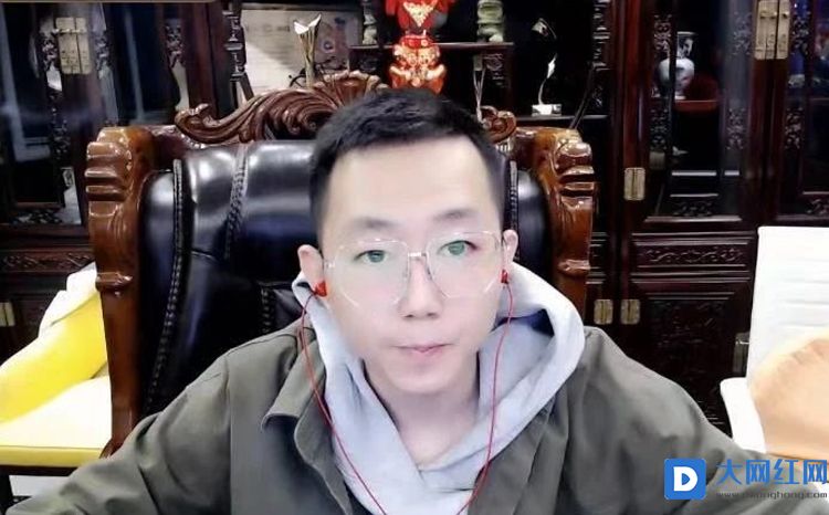 王小源坦言不敢转战虎牙！辛巴支招破局虎牙！